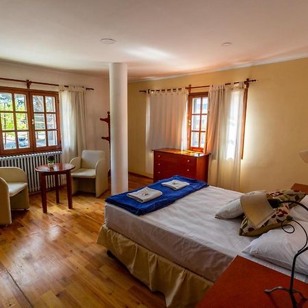 Pinto Terraza Esquel Exterior photo