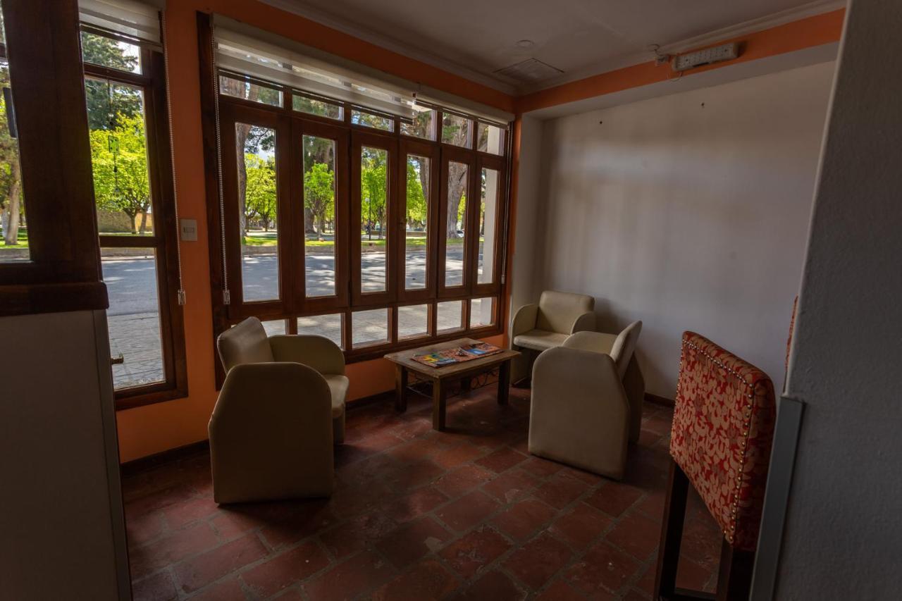 Pinto Terraza Esquel Exterior photo