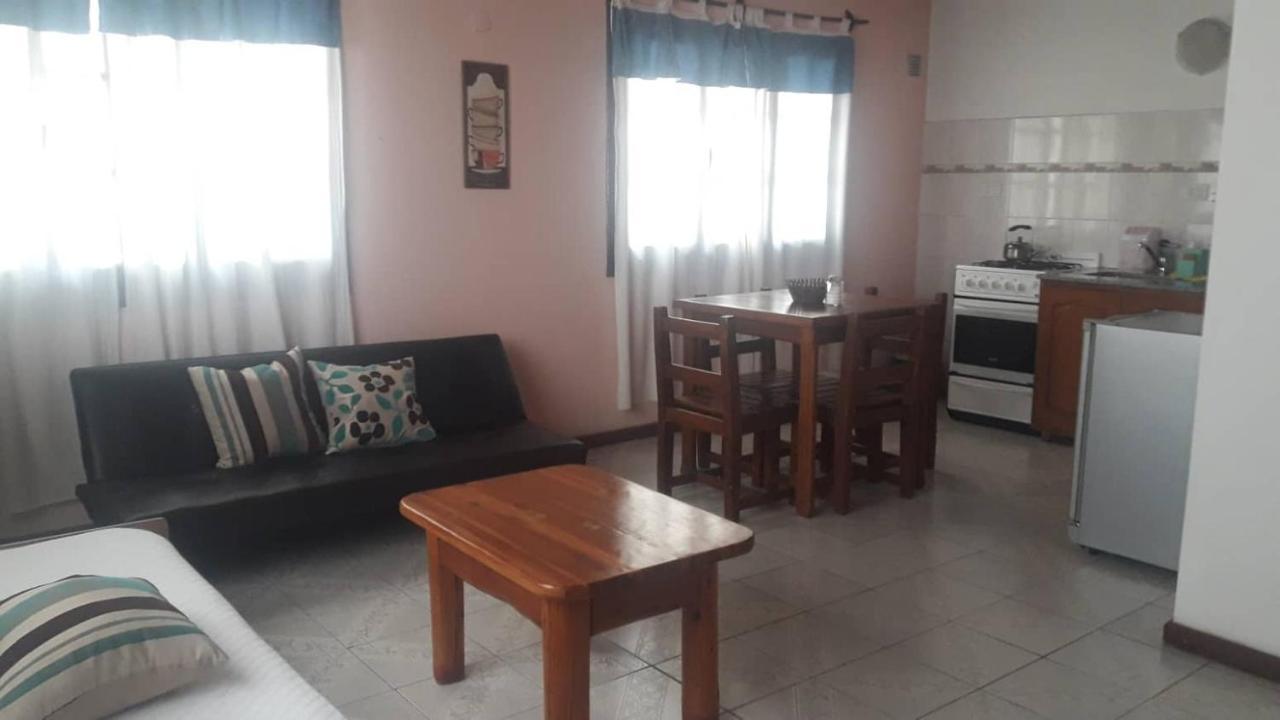 Pinto Terraza Esquel Exterior photo